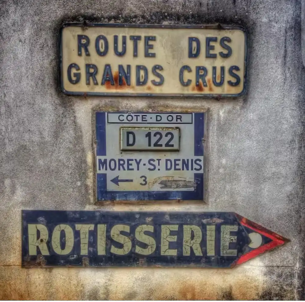 The Route des Grands Crus sign